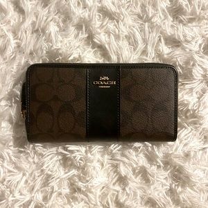 Coach women wallet